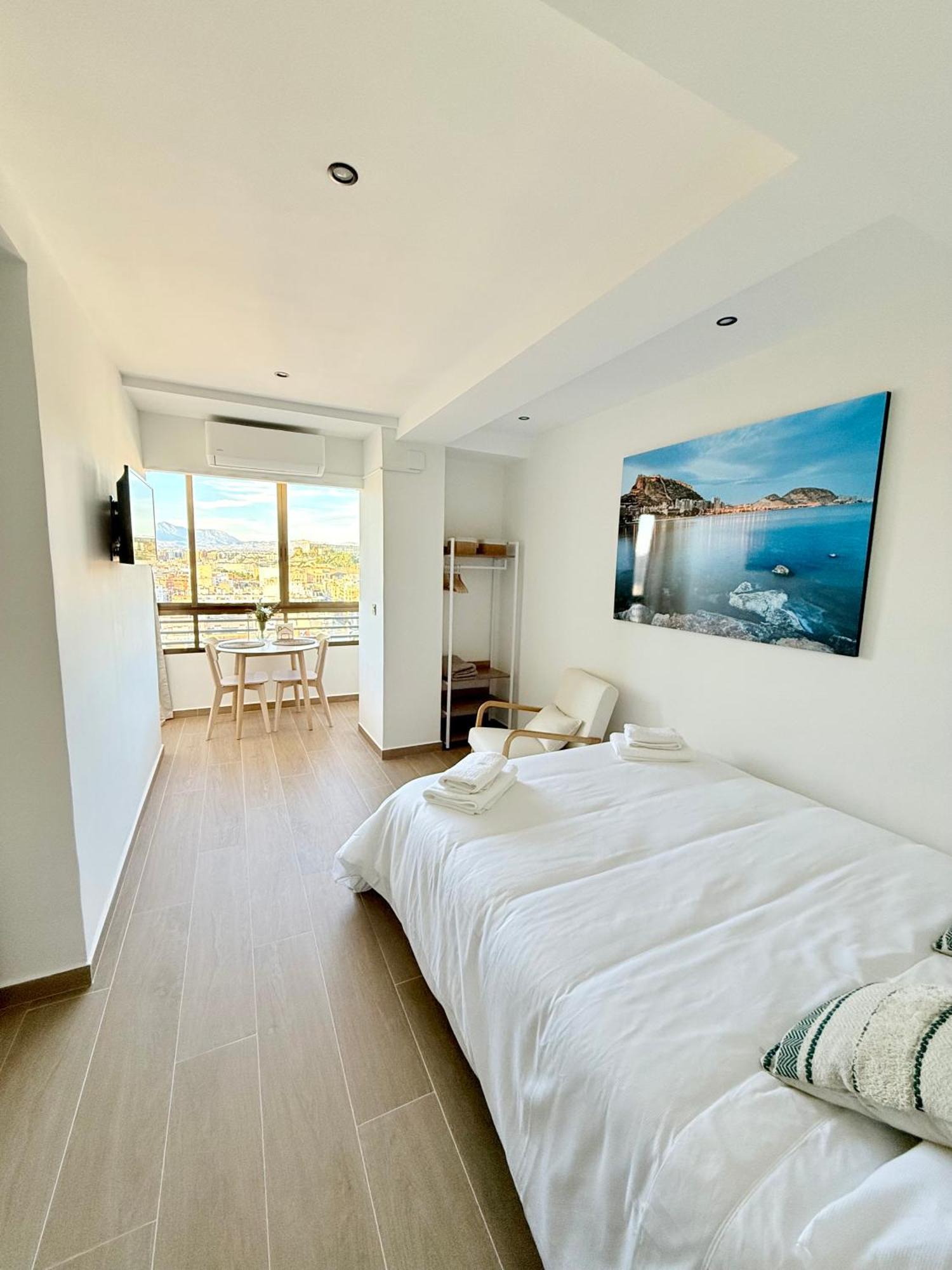 אליקאנטה Apartament 18Th Floor City Center Riscal מראה חיצוני תמונה